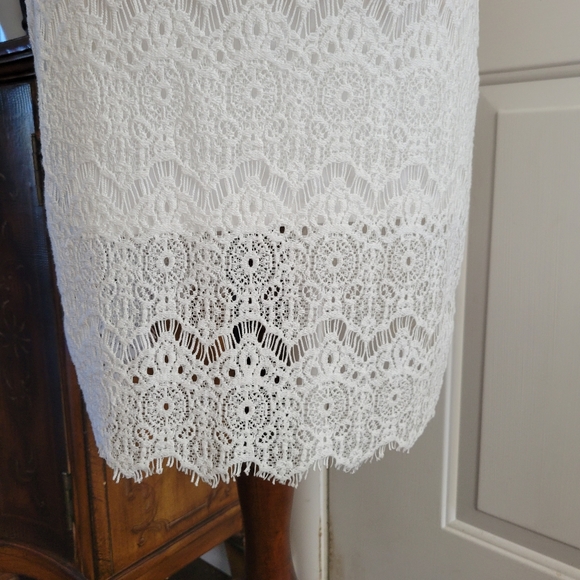 "You Are Not Alone Fitted Wht Lace Dress - Picture 7 of 10